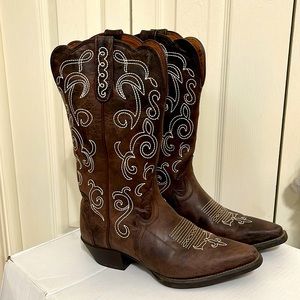 Justin cowboy boots-western